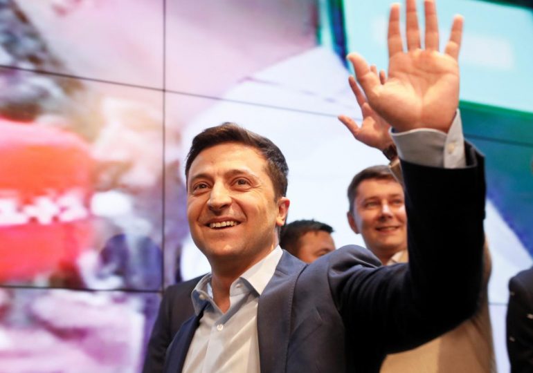 Президент Зеленский: первые вызовы