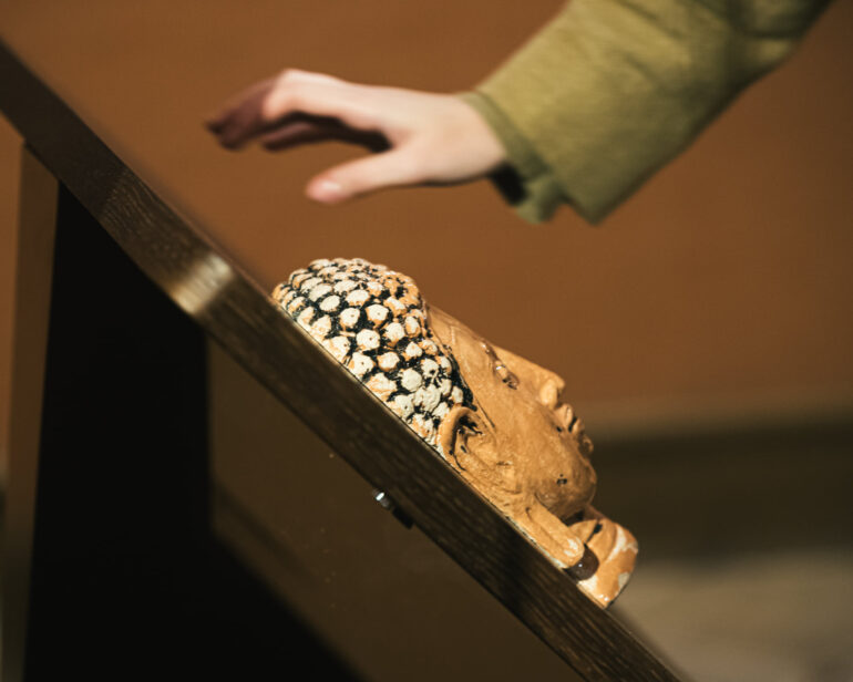 Чіпати руками можна: у Музеї Ханенків втілили інклюзивний мистецький проєкт