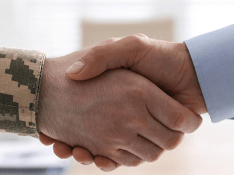 Для ветеранів громад Харківщини проходять освітні програми з підприємництва